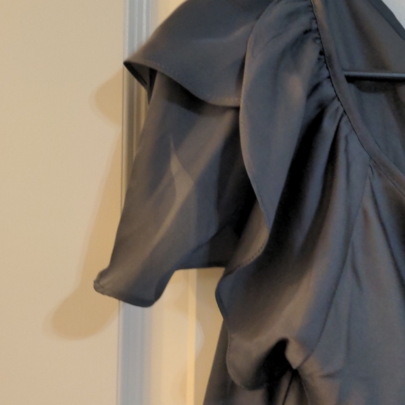 Layered Blouse - Picture 4 of 7